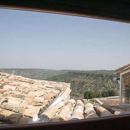 Apartamentos Turisticos La Casa Vieja Sabiote Zewnętrze zdjęcie