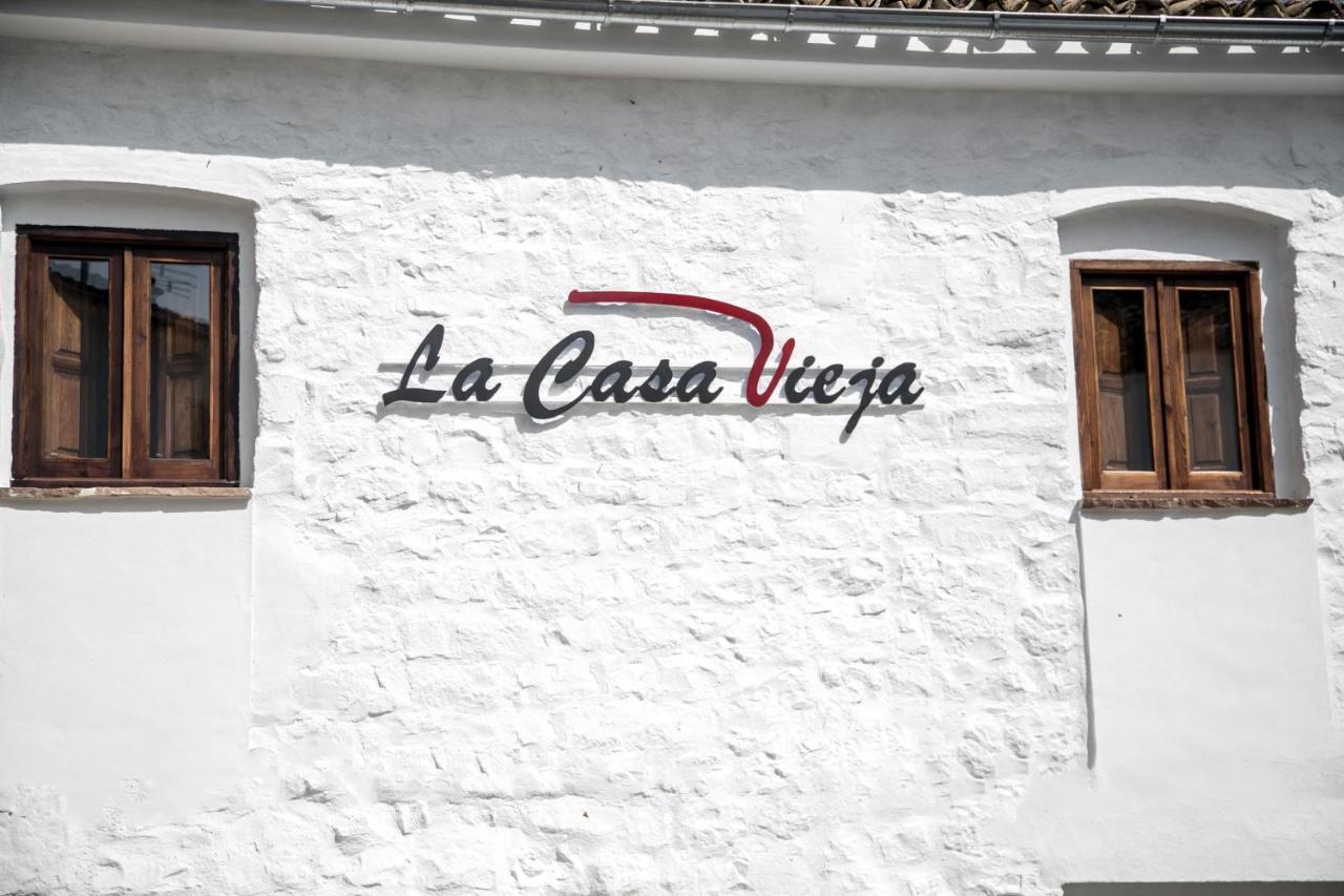 Apartamentos Turisticos La Casa Vieja Sabiote Zewnętrze zdjęcie