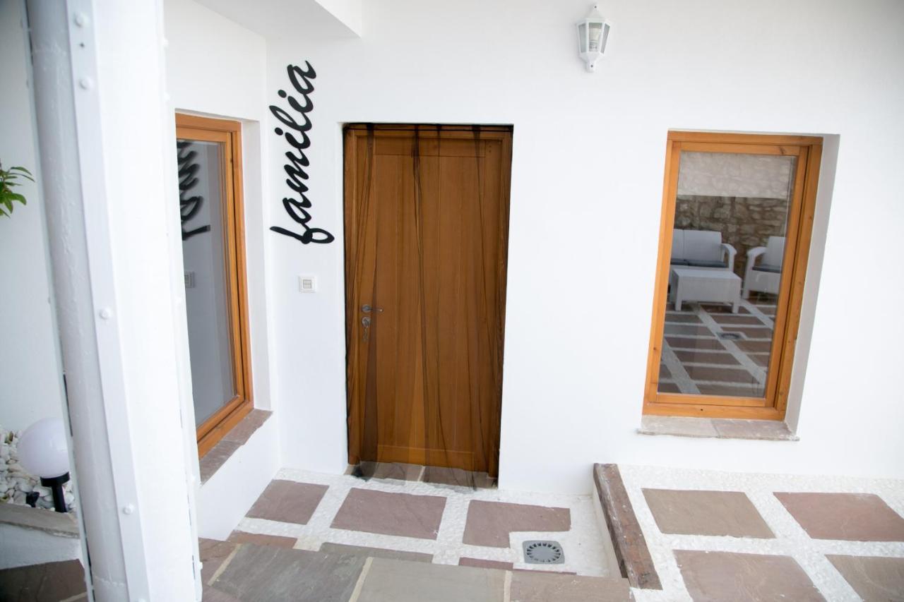 Apartamentos Turisticos La Casa Vieja Sabiote Zewnętrze zdjęcie